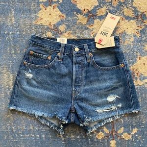 NWT Levi's 501 High Rise Cutoff Denim Shorts